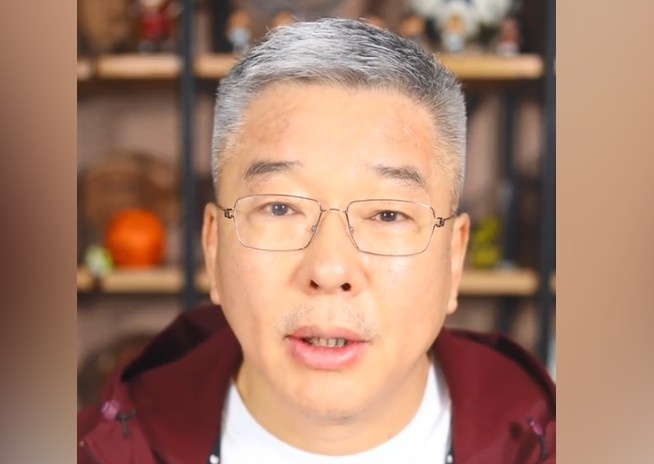  劉建宏談如何使用塞鳥：他滿足國(guó)足前腰要求，但不能讓他陷入群狼