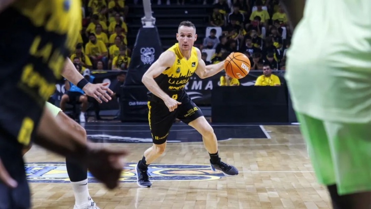  NBA初代老六，42歲進(jìn)入生涯巔峰？！