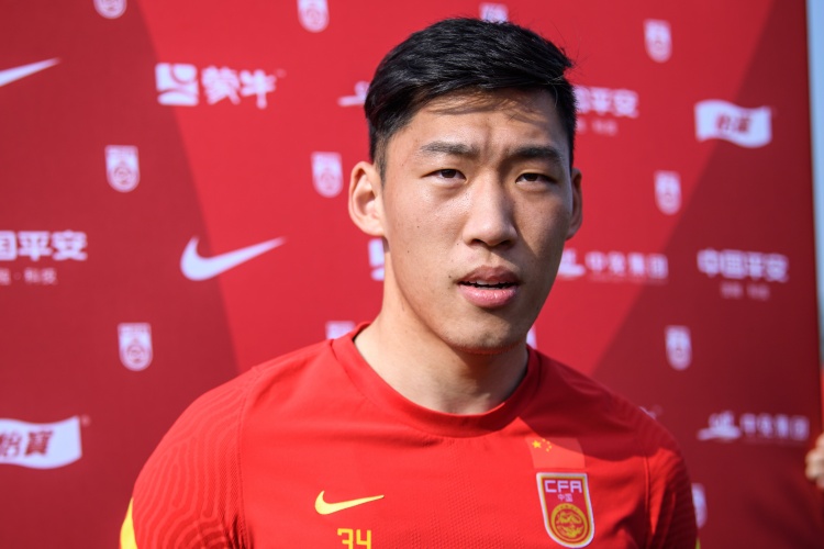  北青體育：朱辰杰是否以“面具人”形象出戰(zhàn)18強(qiáng)賽，仍需多方溝通