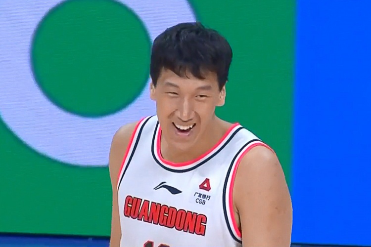  高炮臺開火！杜潤旺10中8&三分6中5砍下全隊第二高的21分