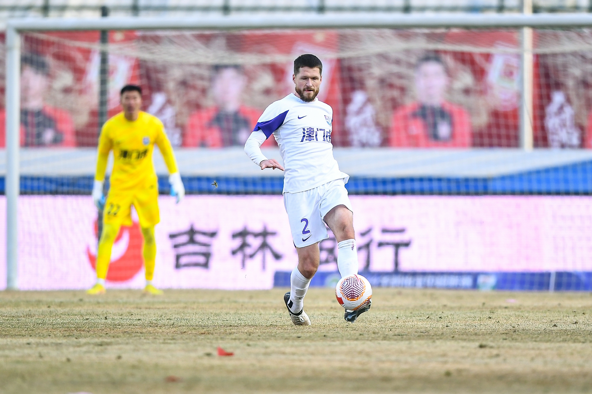  津門虎舊將亞冠對決格蘭特勝出，津媒：他離開津門虎因存?zhèn)‰[患