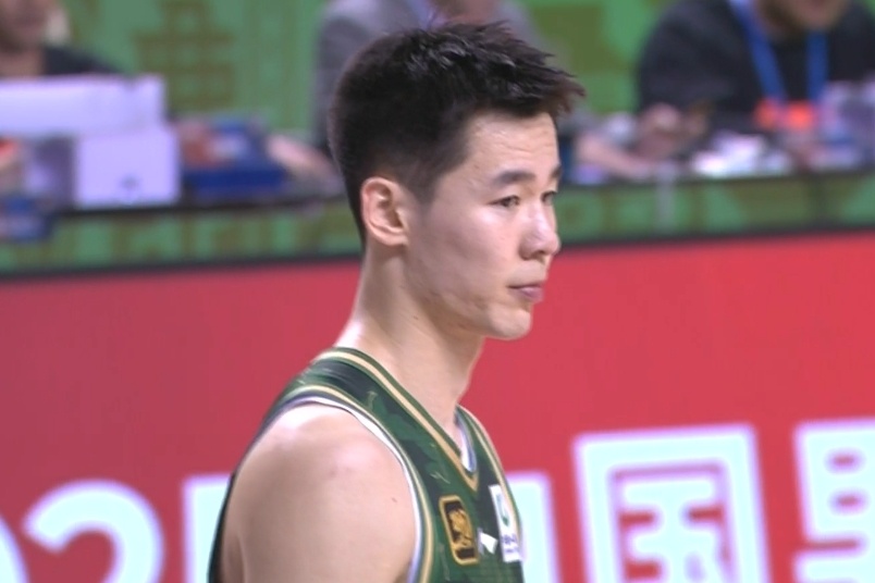  上來就很兇！郭昊文打滿首節(jié) 4中2&罰球6中6獨得10分2籃板