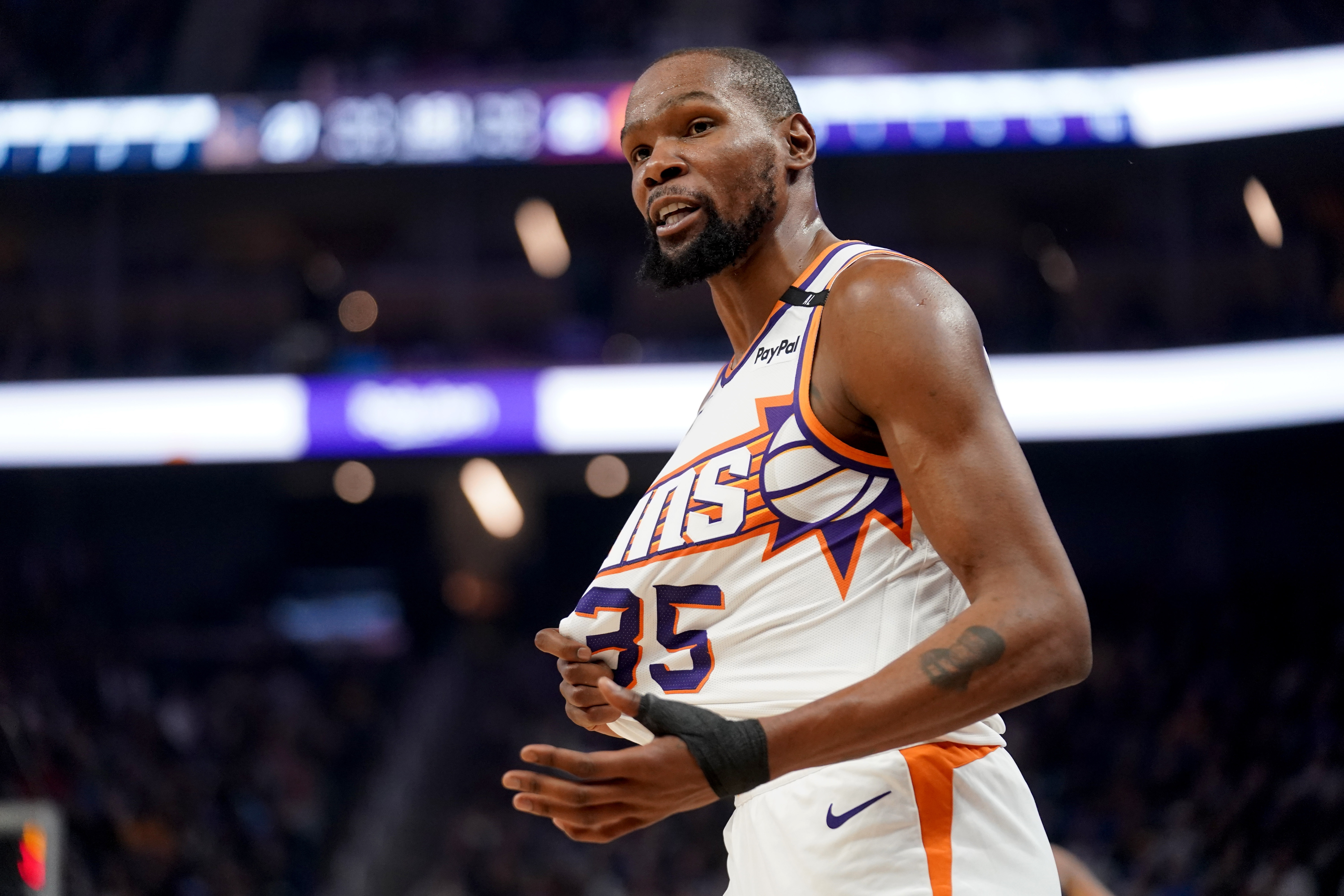  太陽更衣室有毒？KD：你只呆了五分鐘 這種說法不公平且不負責任
